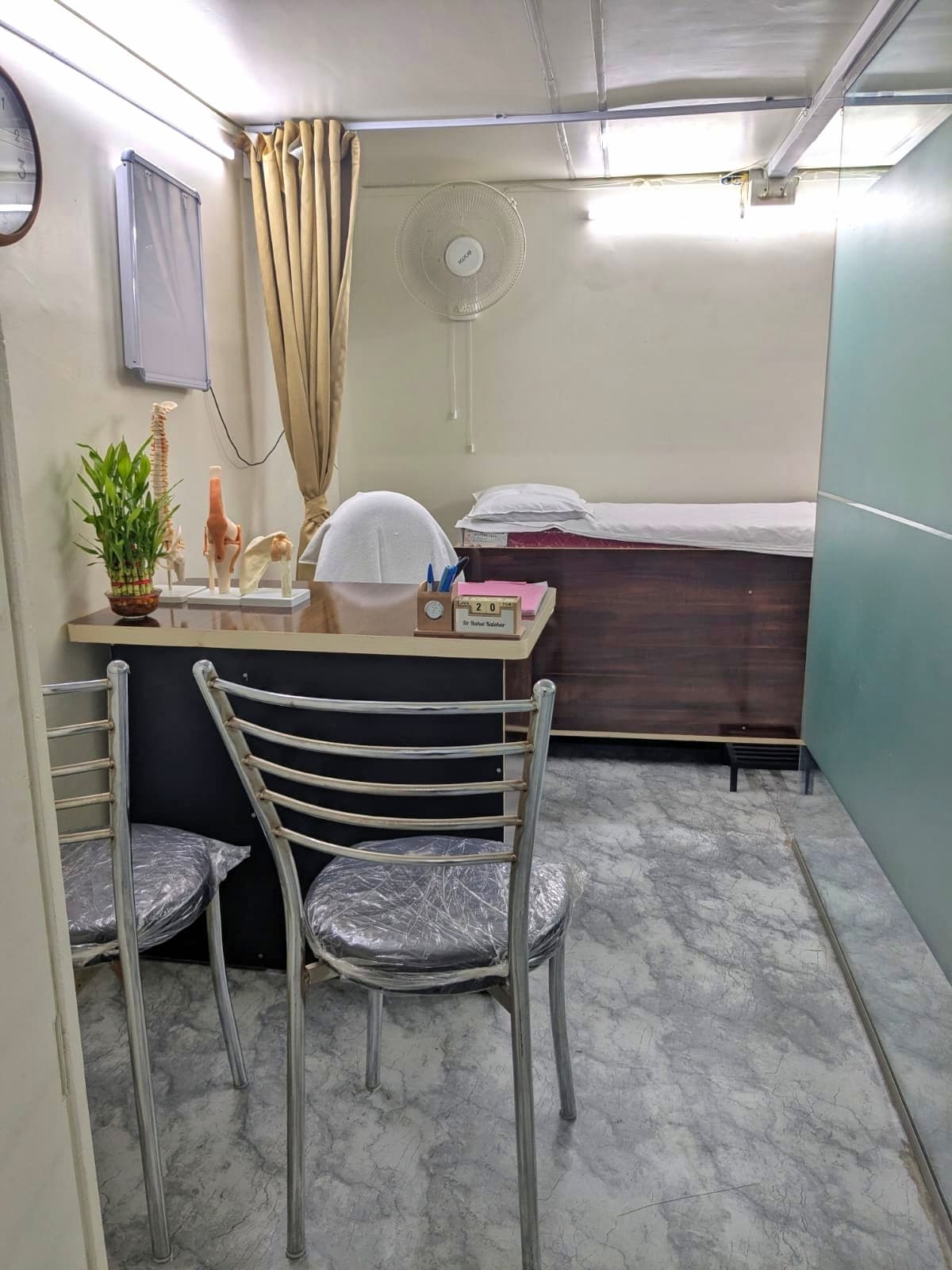 Dr Aparna Kalekar Women Care consultation room in Wakad Pune